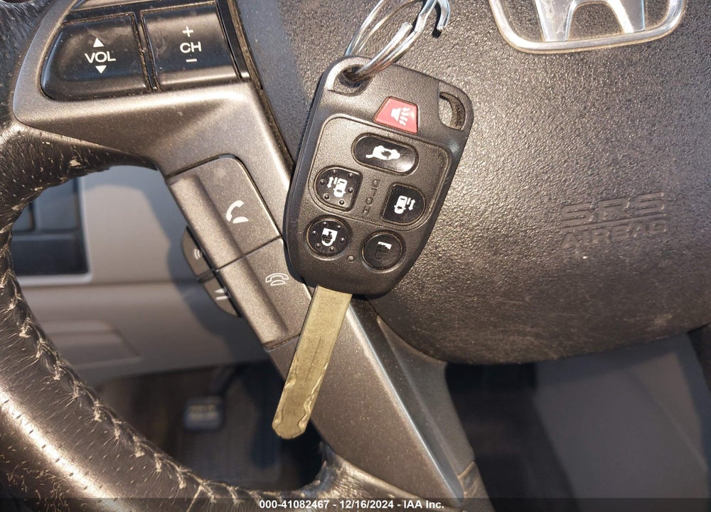 2011 HONDA ODYSSEY EX-L VIN: 5FNRL5H69BB018201