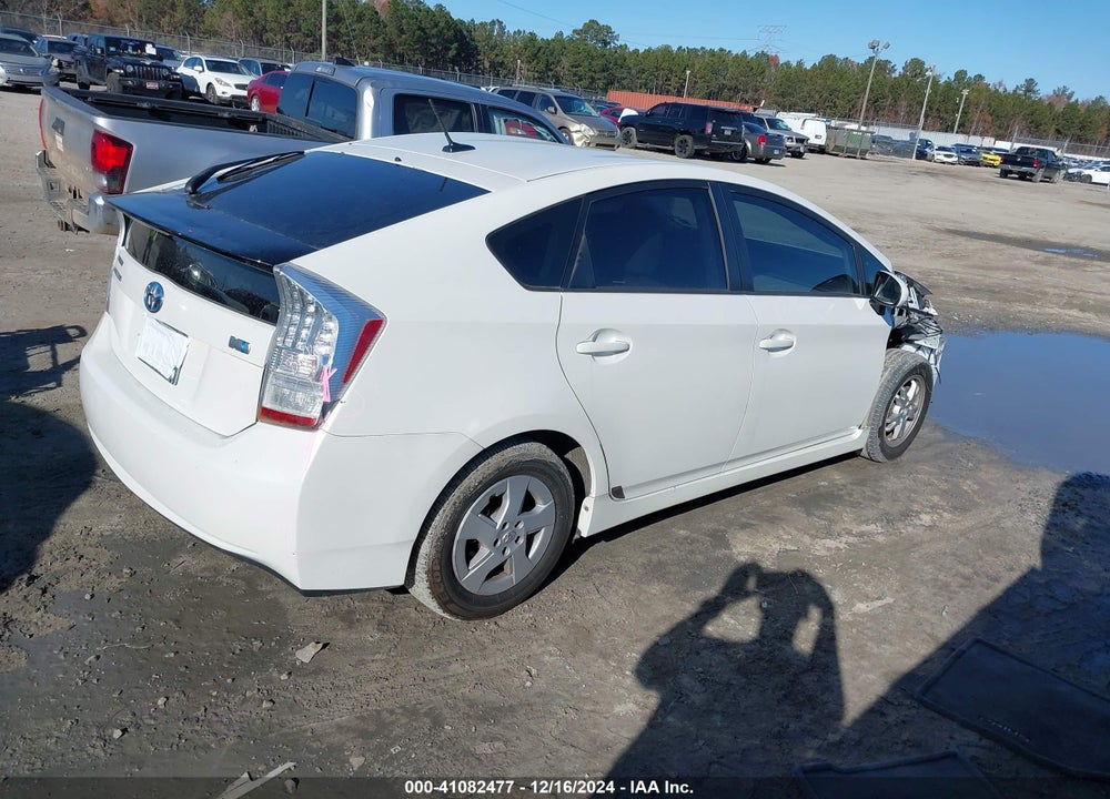 2010 TOYOTA PRIUS II VIN: JTDKN3DUXA5221621