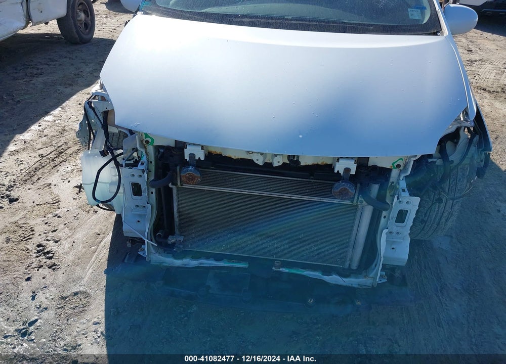 2010 TOYOTA PRIUS II VIN: JTDKN3DUXA5221621