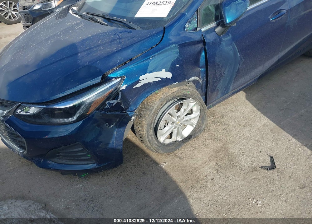 2019 CHEVROLET CRUZE LT VIN: 1G1BE5SM1K7103924