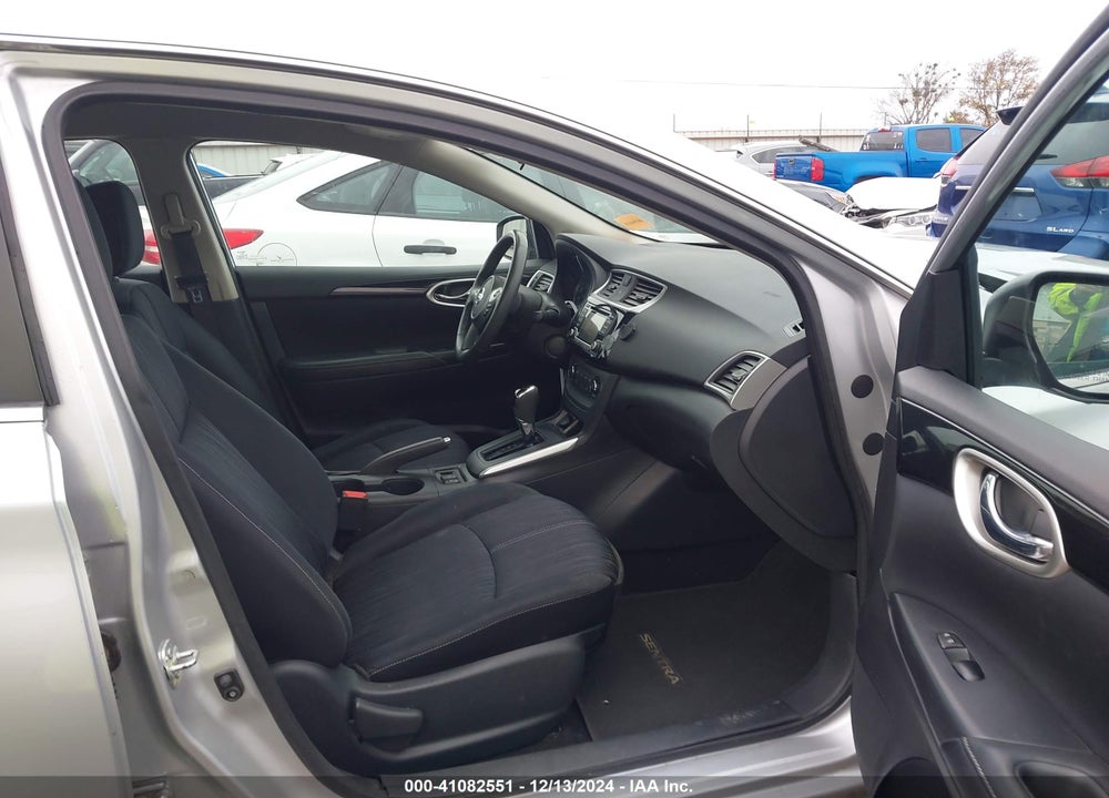 2017 NISSAN SENTRA SV VIN: 3N1AB7AP1HY227883