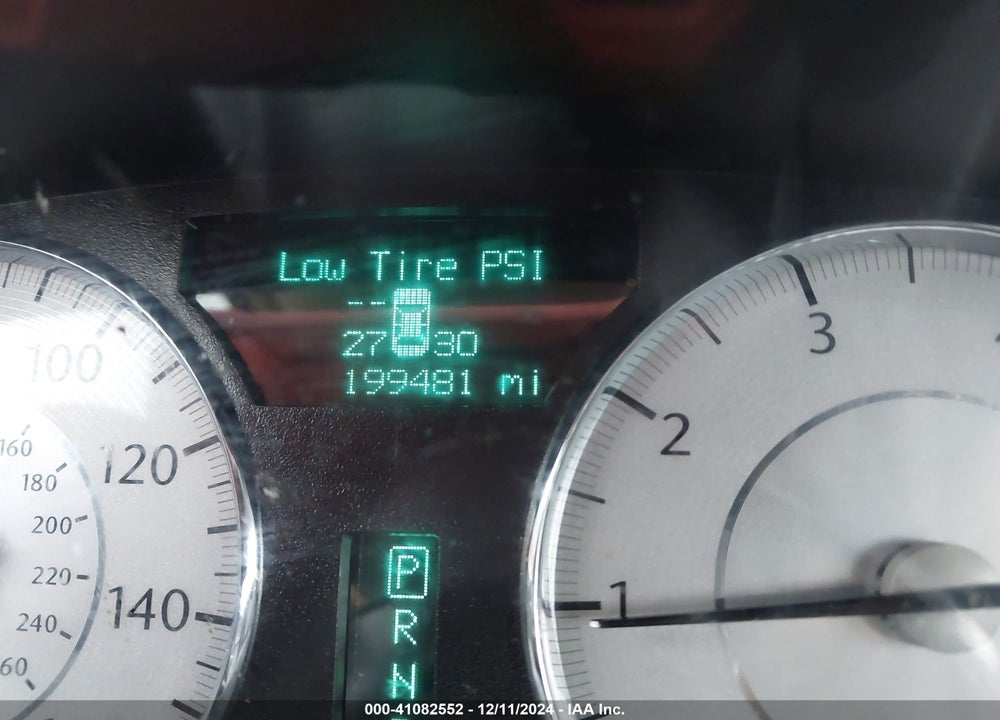 2008 CHRYSLER 300C HEMI VIN: 2C3KA63H28H210122