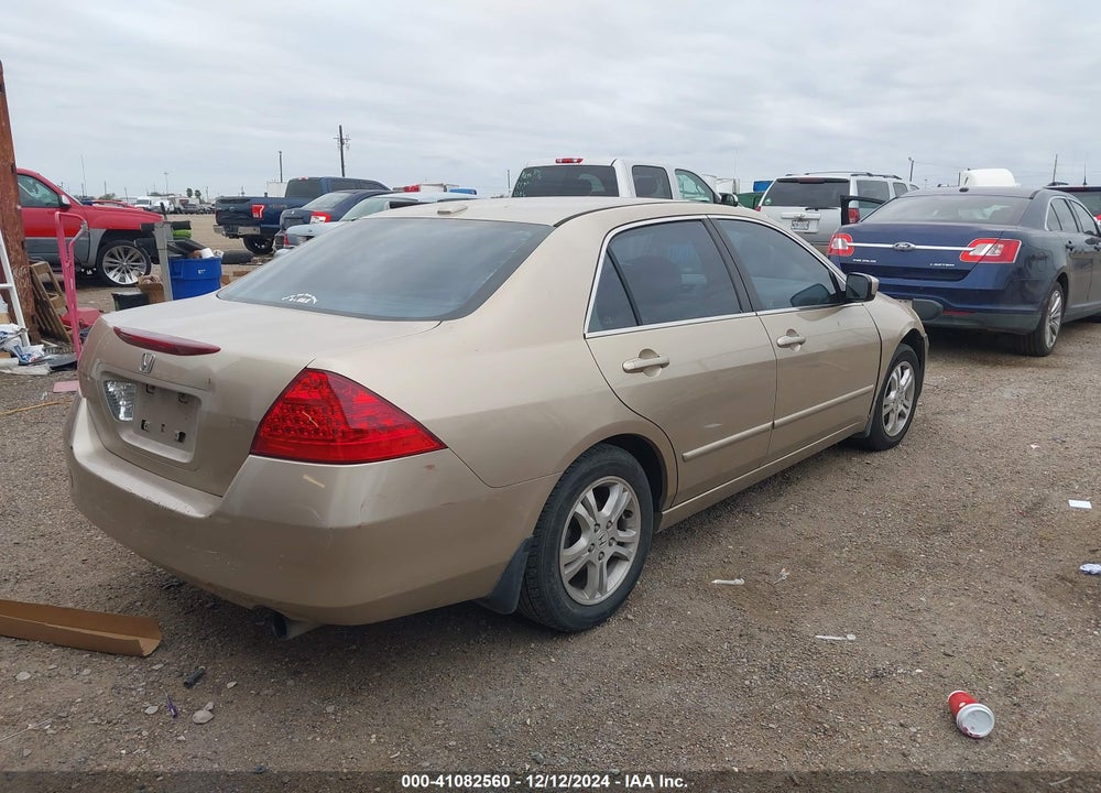 2007 HONDA ACCORD 2.4 EX VIN: 1HGCM56867A028600
