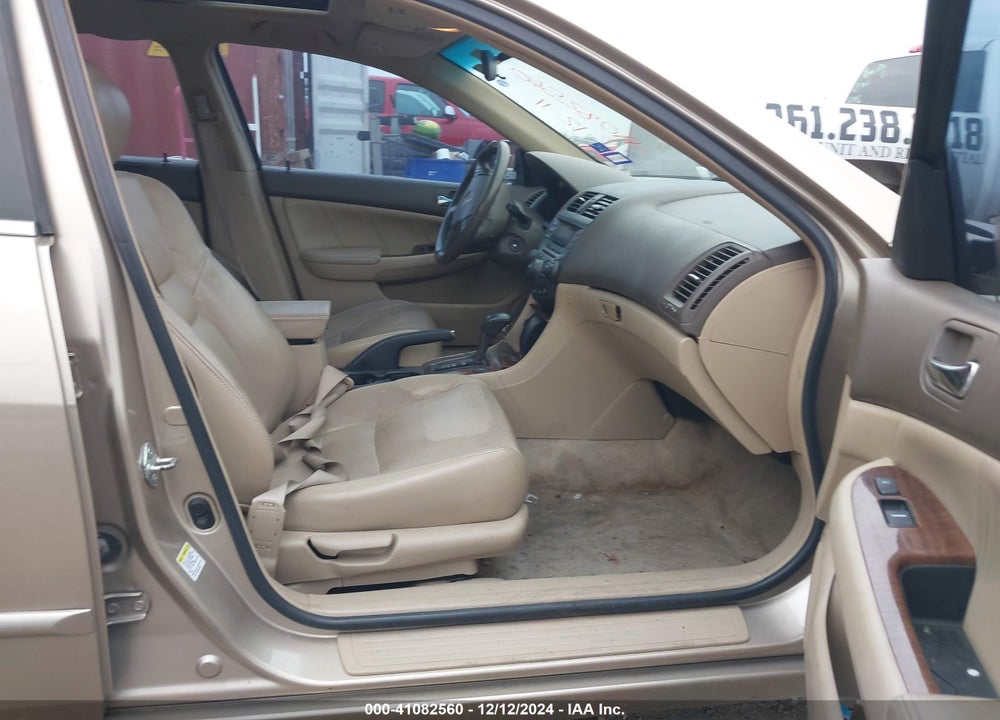 2007 HONDA ACCORD 2.4 EX VIN: 1HGCM56867A028600