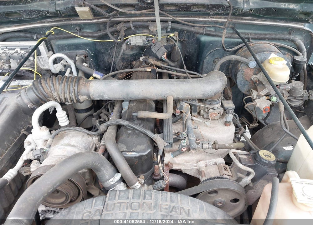 1999 JEEP WRANGLER SAHARA VIN: 1J4FY49S7XP470312