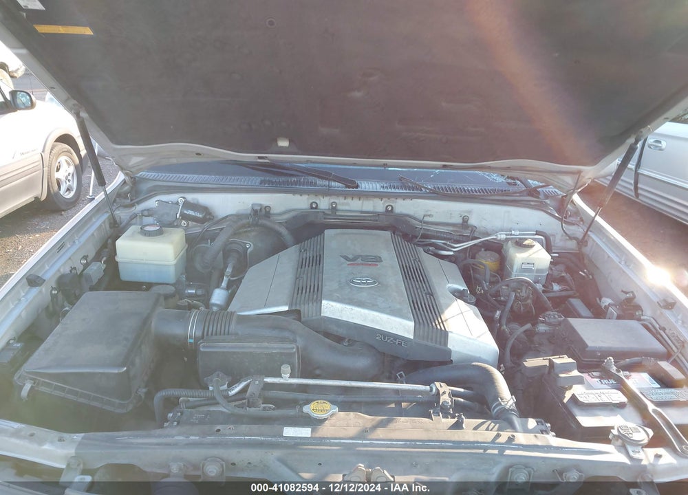 2007 TOYOTA LAND CRUISER V8 VIN: JTEHT05J672103834