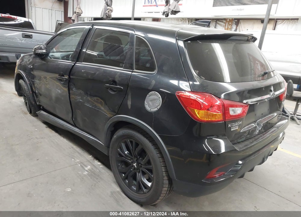 2018 MITSUBISHI OUTLANDER SPORT 2.0 LE VIN: JA4AR3AU6JZ020807