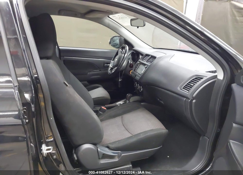 2018 MITSUBISHI OUTLANDER SPORT 2.0 LE VIN: JA4AR3AU6JZ020807
