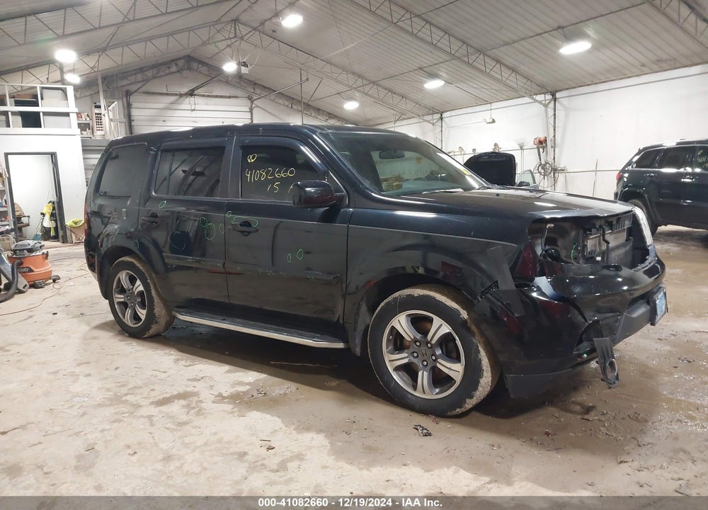 2015 HONDA PILOT SE VIN: 5FNYF4H3XFB015140