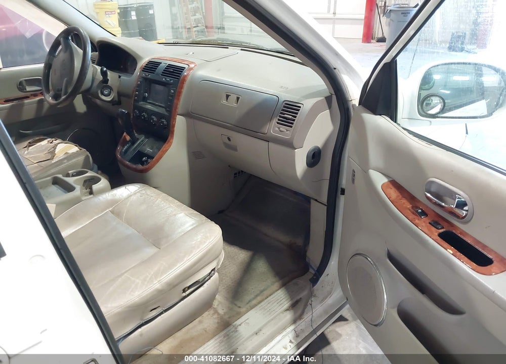 2005 KIA SEDONA EX/LX VIN: KNDUP132056698792