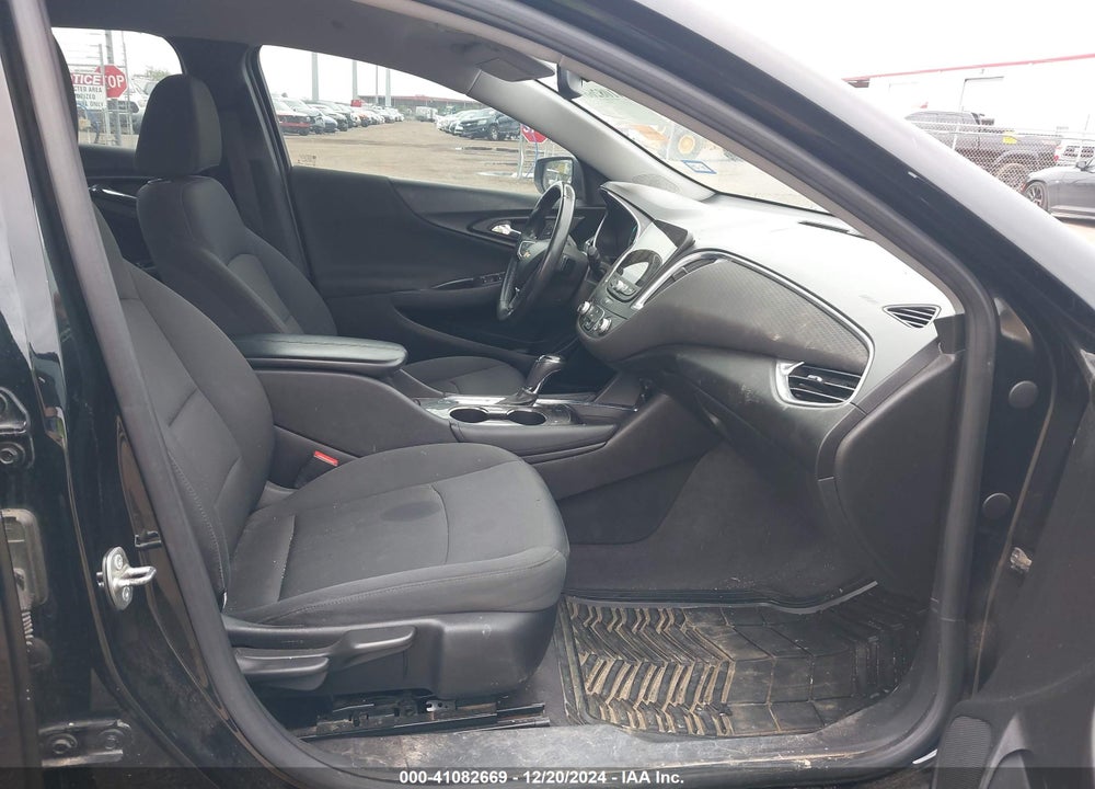 2017 CHEVROLET MALIBU 1LT VIN: 1G1ZE5ST9HF103240