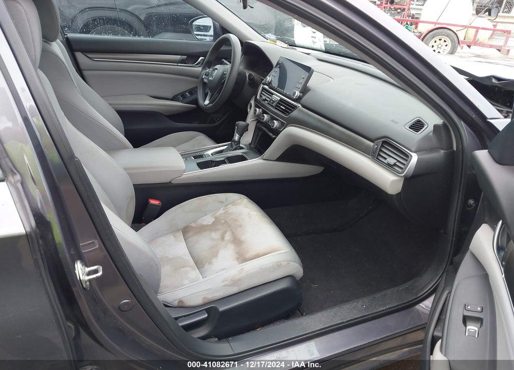 2019 HONDA ACCORD LX VIN: 1HGCV1F19KA008813