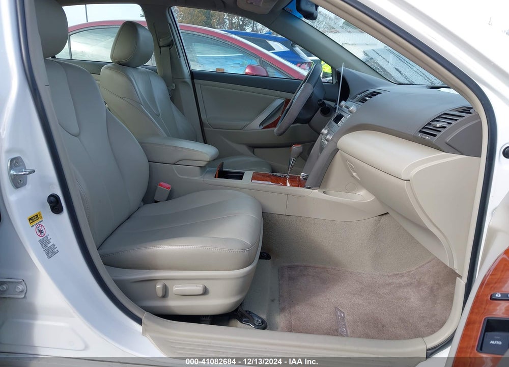 2011 TOYOTA CAMRY XLE V6 VIN: 4T1BK3EK7BU624741