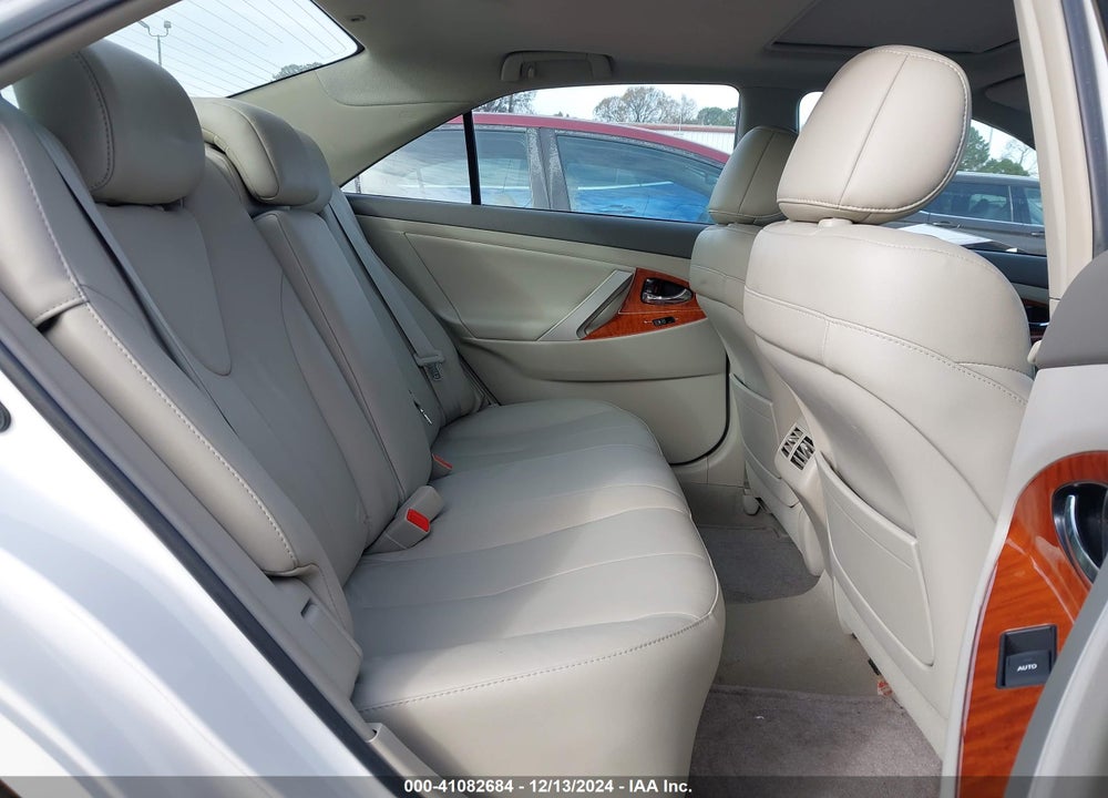 2011 TOYOTA CAMRY XLE V6 VIN: 4T1BK3EK7BU624741