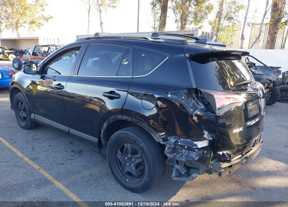 2018 TOYOTA RAV4 LE VIN: 2T3ZFREV4JW449404