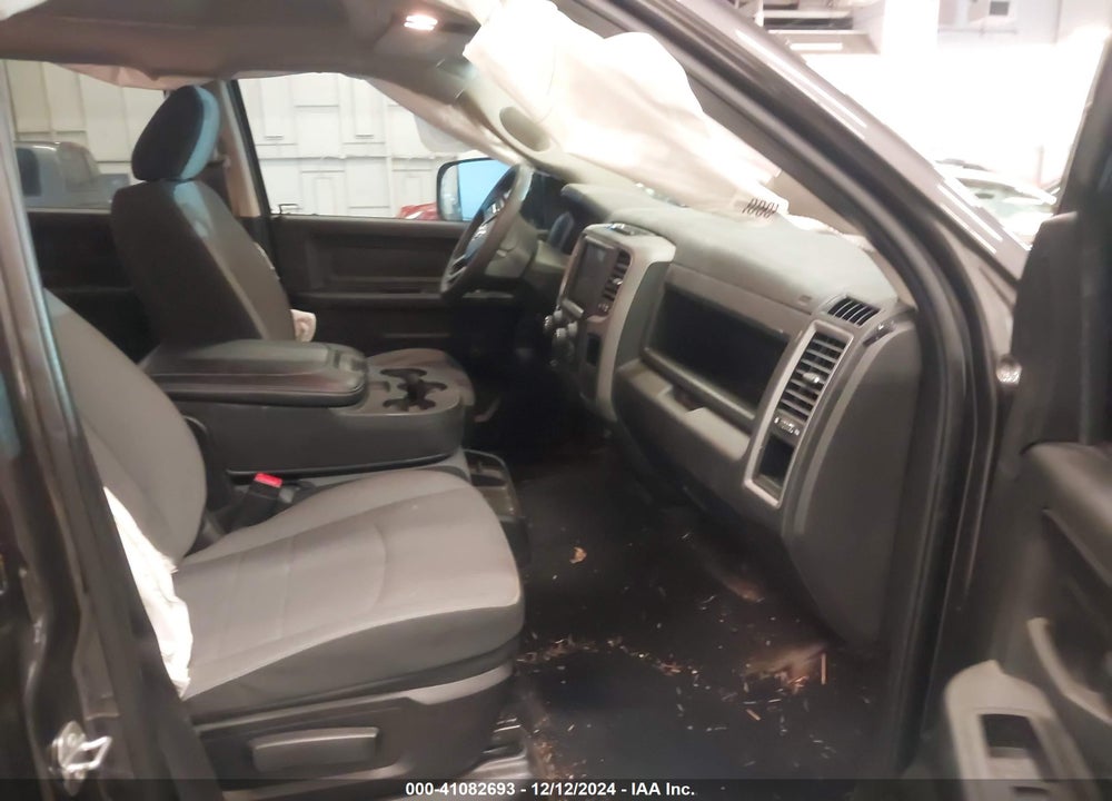 2023 RAM 1500 CLASSIC TRADESMAN 4X4 5'7 BOX VIN: 3C6RR7KG9PG572164