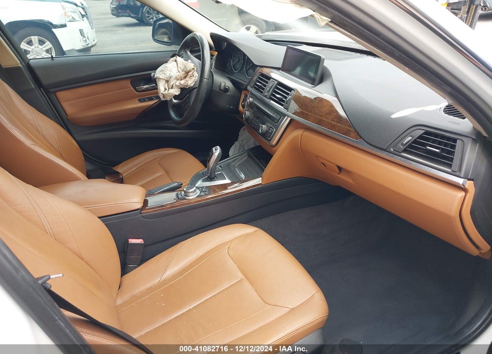 2013 BMW 328I VIN: WBA3C1G54DNR44255