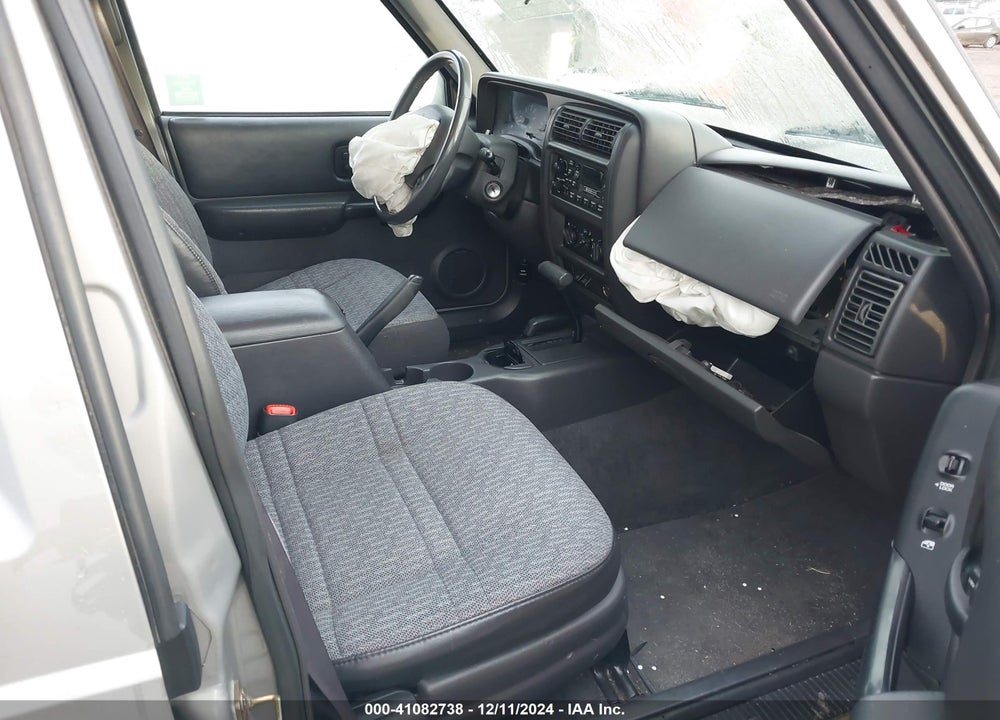 2001 JEEP CHEROKEE SPORT VIN: 1J4FF48S71L588432