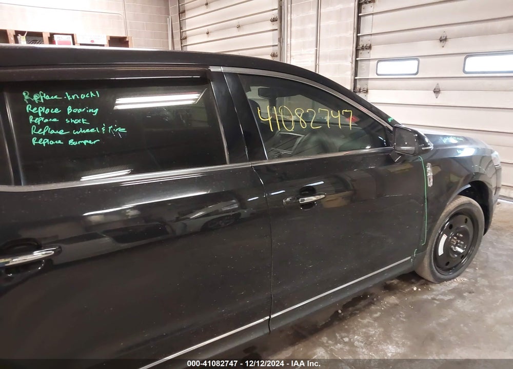 2019 LINCOLN MKT RESERVE VIN: 2LMHJ5AT4KBL03211