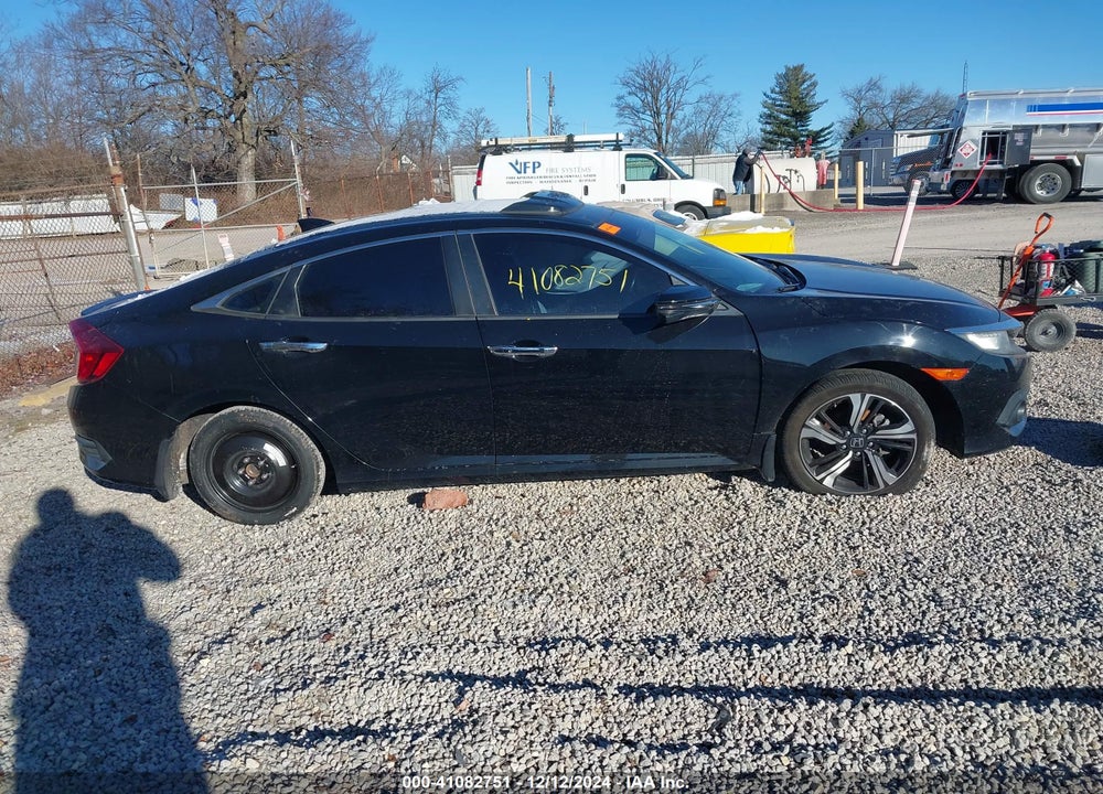 2016 HONDA CIVIC VIN: 19XFC1F95GE028875
