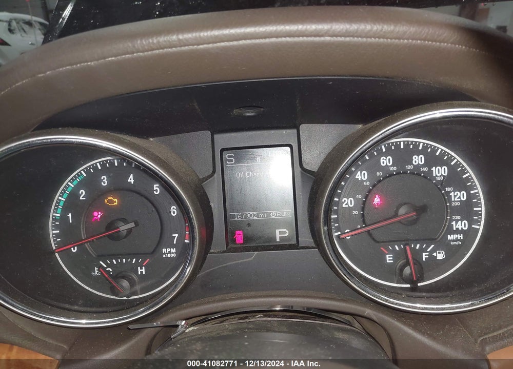 2011 JEEP GRAND CHEROKEE OVERLAND VIN: 1J4RR6GT3BC606758