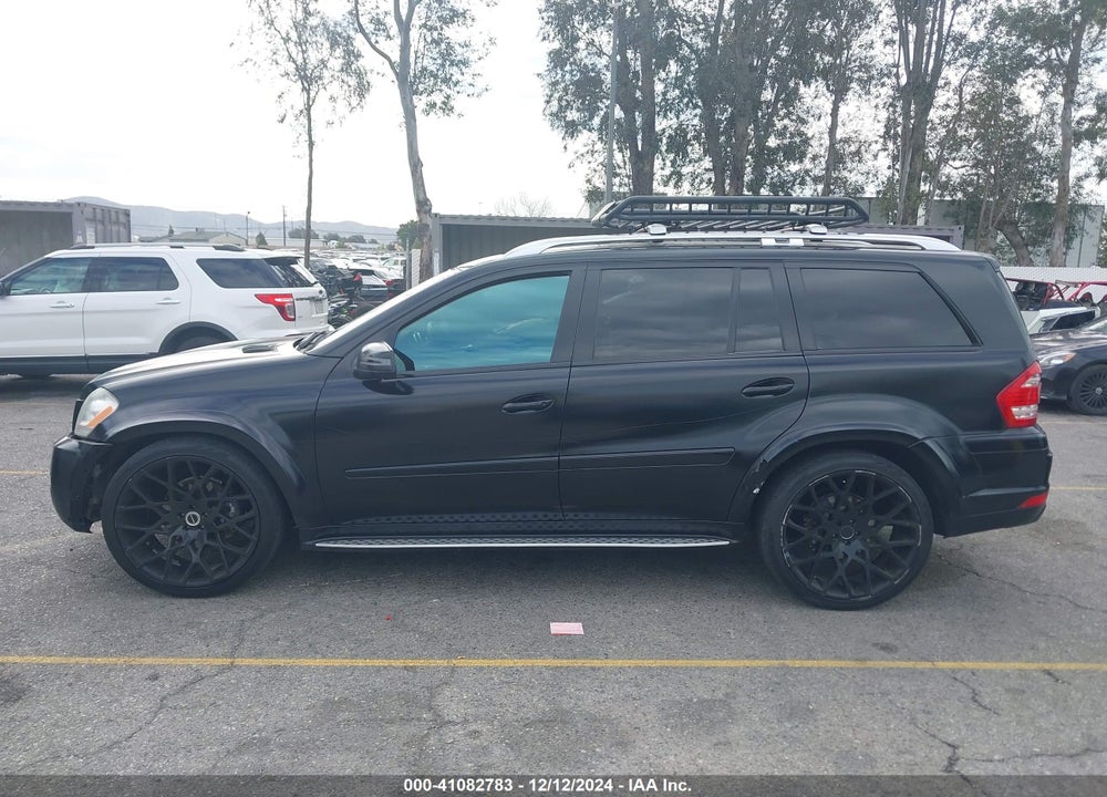 2011 MERCEDES-BENZ GL 550 4MATIC VIN: 4JGBF8GEXBA737397