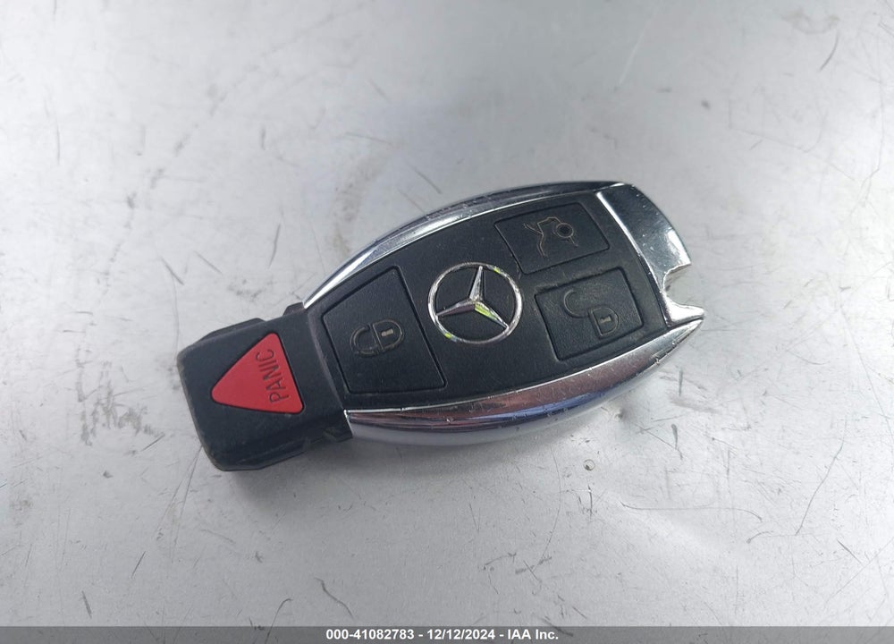 2011 MERCEDES-BENZ GL 550 4MATIC VIN: 4JGBF8GEXBA737397
