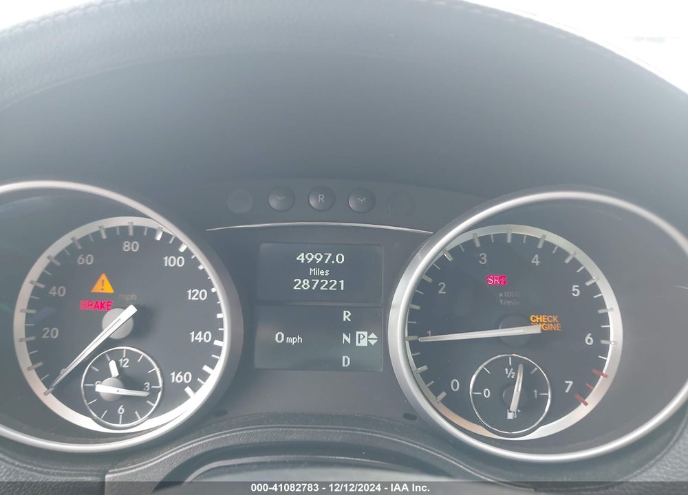 2011 MERCEDES-BENZ GL 550 4MATIC VIN: 4JGBF8GEXBA737397
