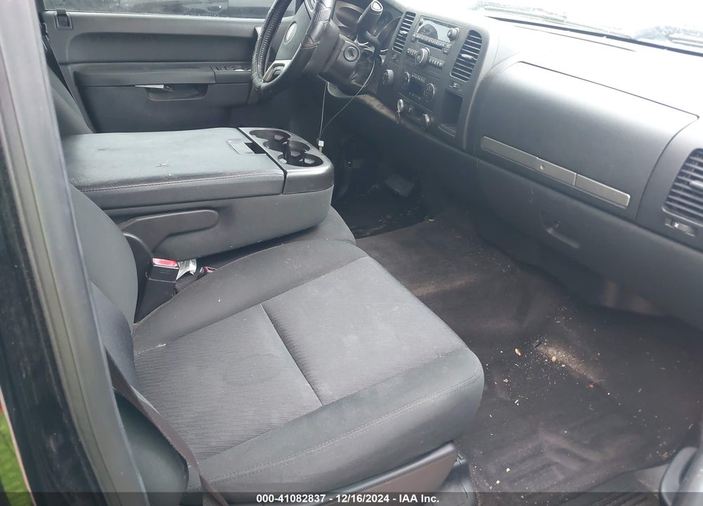 2013 CHEVROLET SILVERADO VIN: 3GCPKSE71DG197854