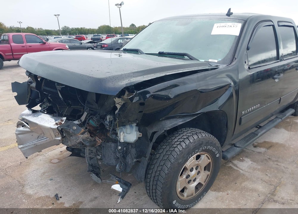 2013 CHEVROLET SILVERADO VIN: 3GCPKSE71DG197854
