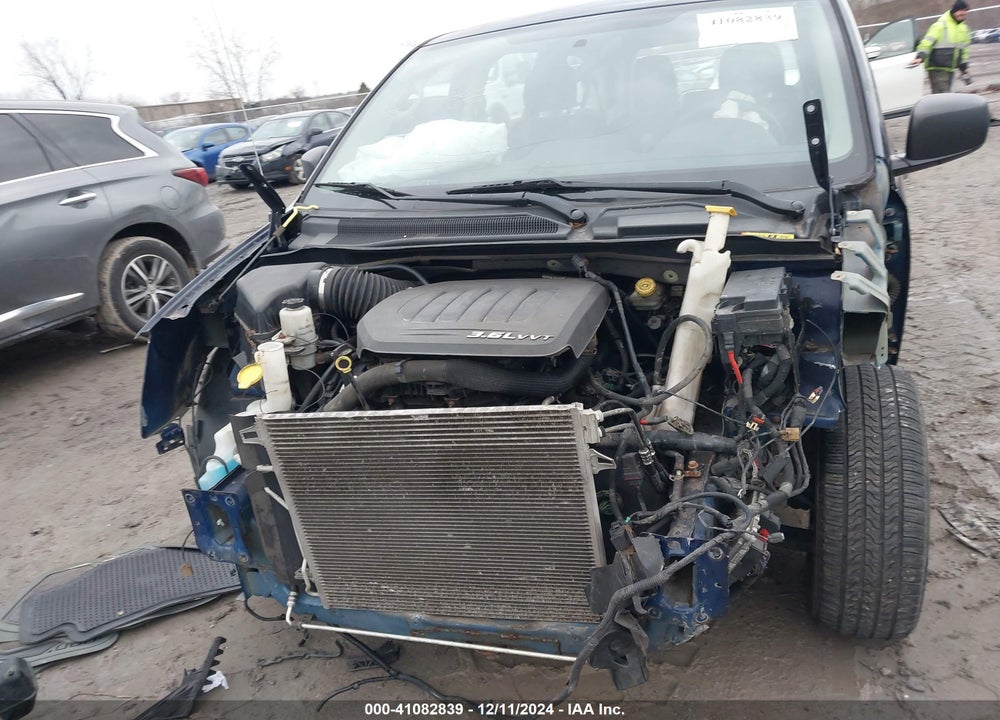 2013 DODGE GRAND CARAVAN AMERICAN VALUE PKG VIN: 2C4RDGBGXDR652571