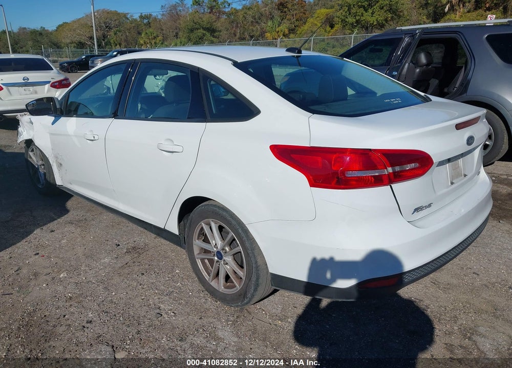 2018 FORD FOCUS SE VIN: 1FADP3F25JL250217