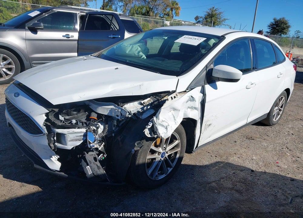 2018 FORD FOCUS SE VIN: 1FADP3F25JL250217