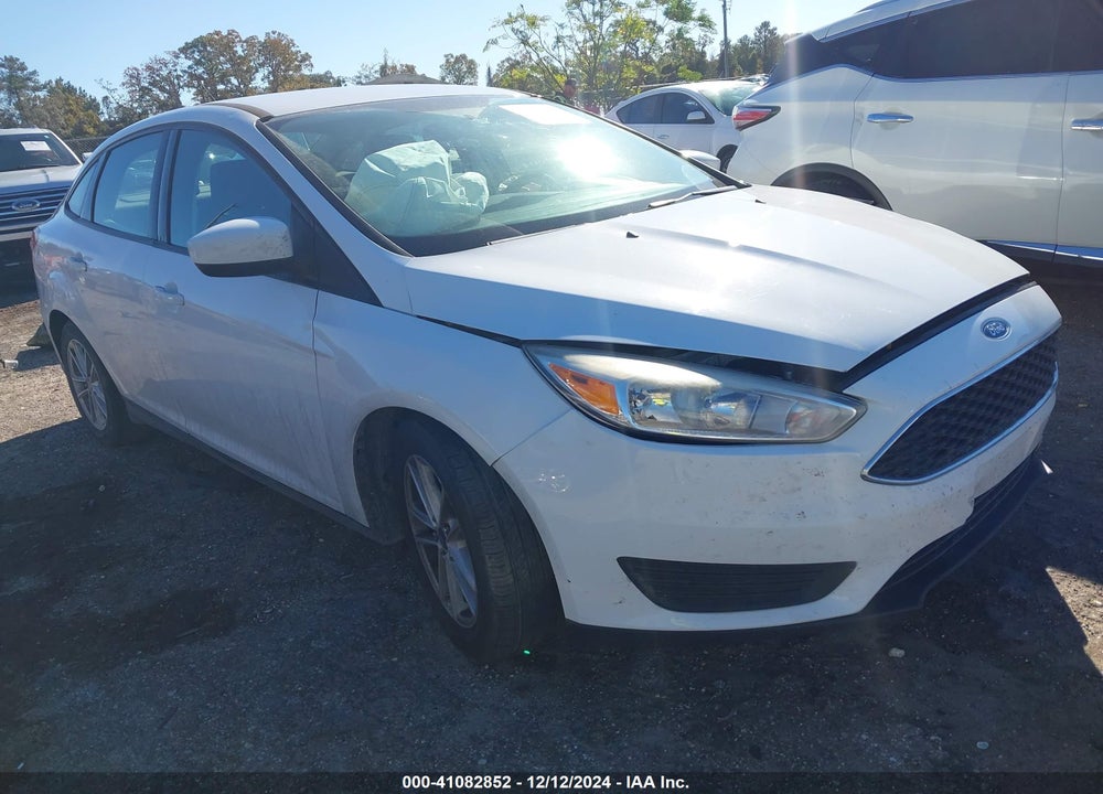 2018 FORD FOCUS SE VIN: 1FADP3F25JL250217