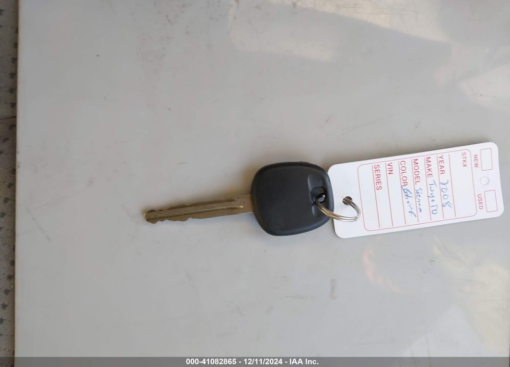 2008 TOYOTA SIENNA CE/LE VIN: 5TDZK23C28S183560