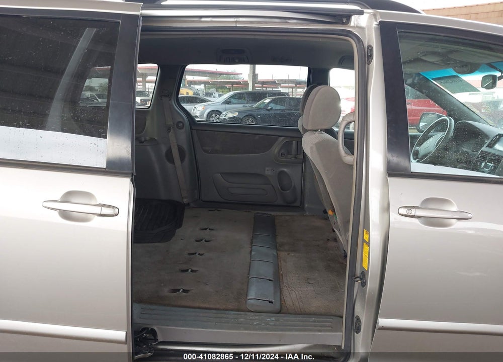 2008 TOYOTA SIENNA CE/LE VIN: 5TDZK23C28S183560
