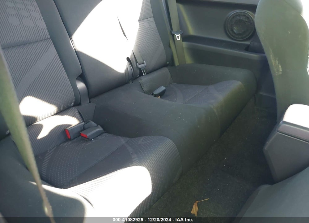 2012 SCION TC VIN: JTKJF5C70C3042804