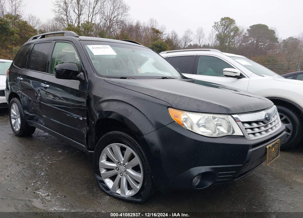 2013 SUBARU FORESTER 2.5X PREMIUM VIN: JF2SHADC7DH421489