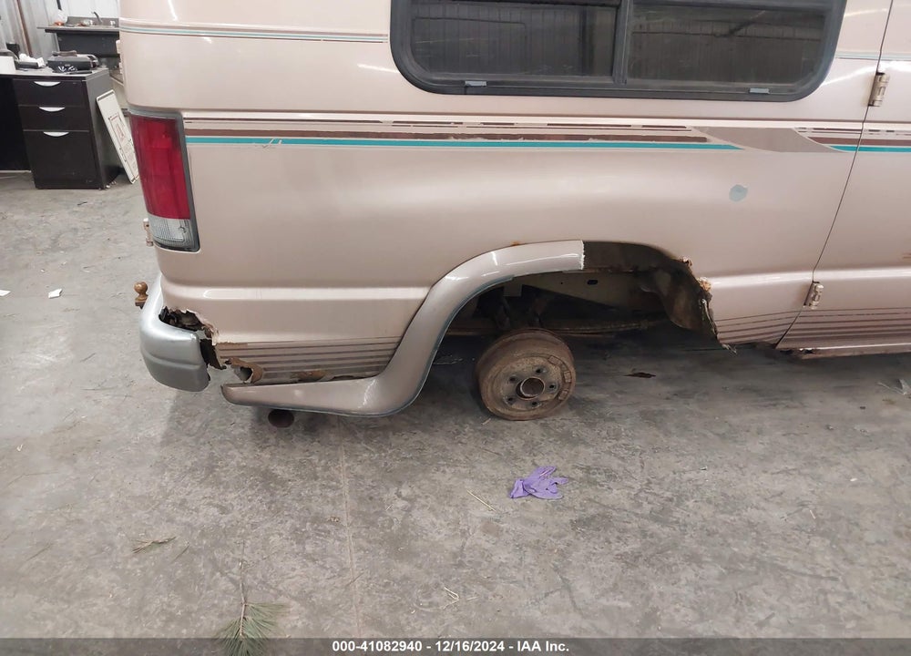 1996 FORD ECONOLINE E150 VAN VIN: 1FDEE14H7THB10056