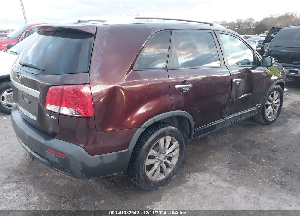 2011 KIA SORENTO EX V6 VIN: 5XYKUDA29BG061655