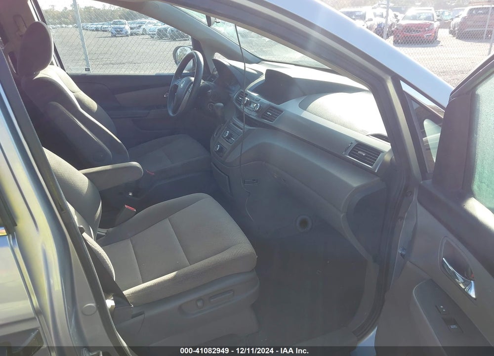 2016 HONDA ODYSSEY LX VIN: 5FNRL5H29GB152937