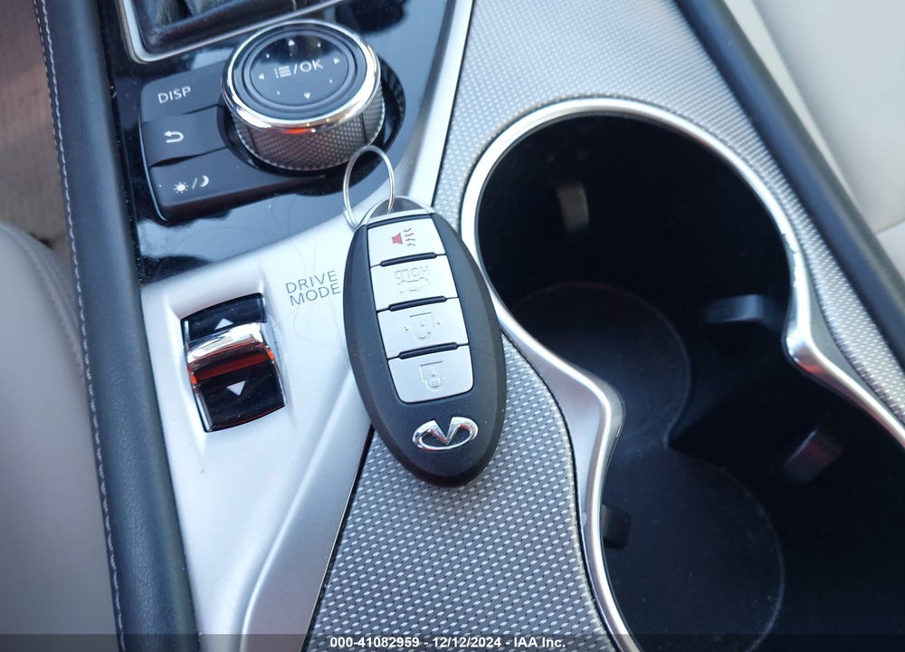 2015 INFINITI Q50 PREMIUM/SPORT VIN: JN1BV7AR7FM390048