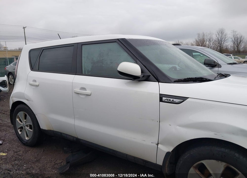 2015 KIA SOUL VIN: KNDJN2A25F7133015