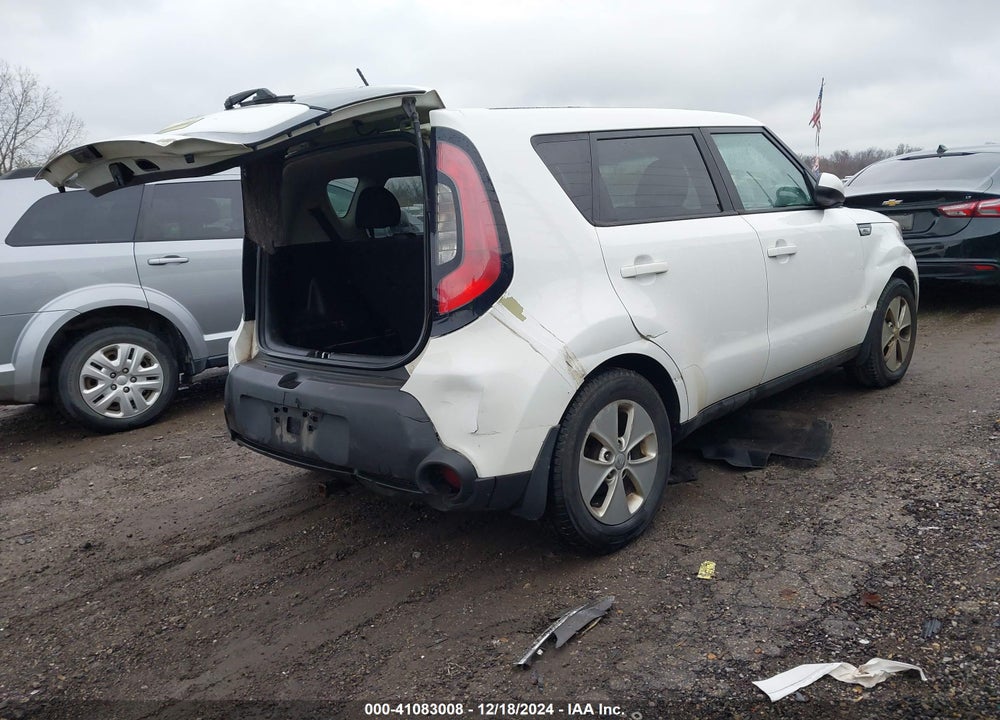 2015 KIA SOUL VIN: KNDJN2A25F7133015