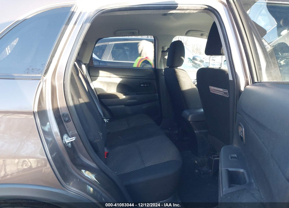 2016 MITSUBISHI OUTLANDER SPORT 2.0 ES VIN: JA4AP3AU9GZ065366