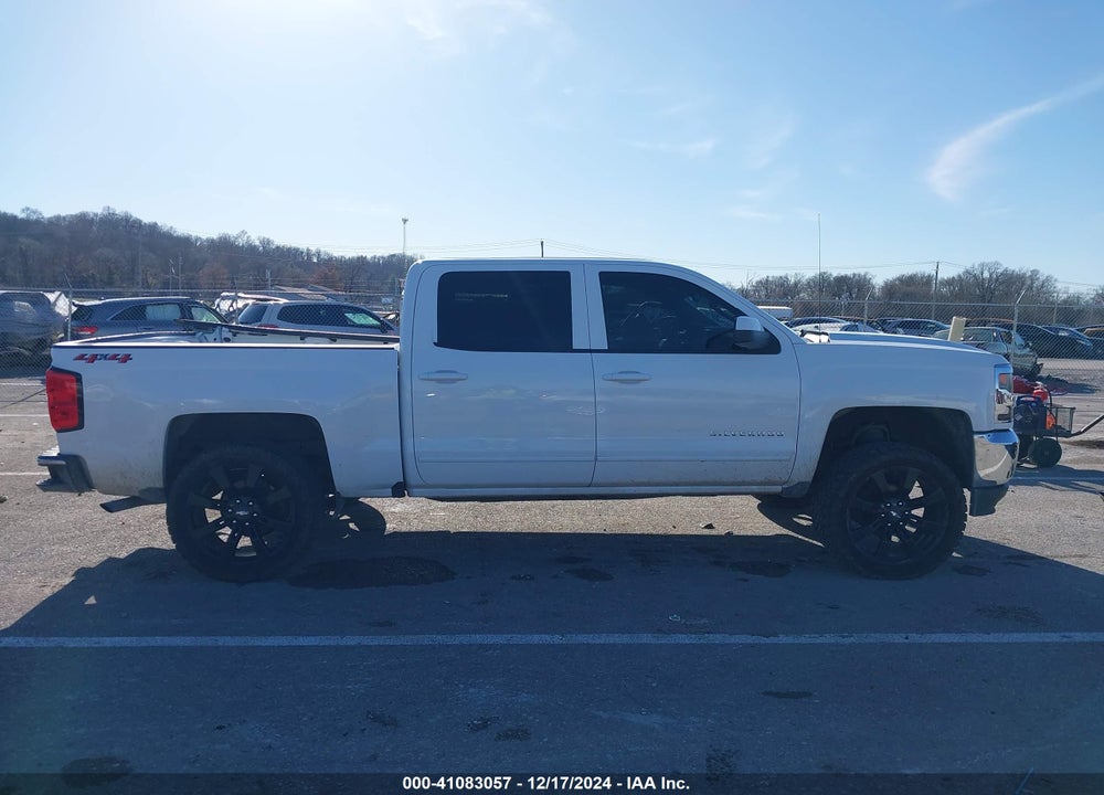 2018 CHEVROLET SILVERADO VIN: 3GCUKREC0JG609895