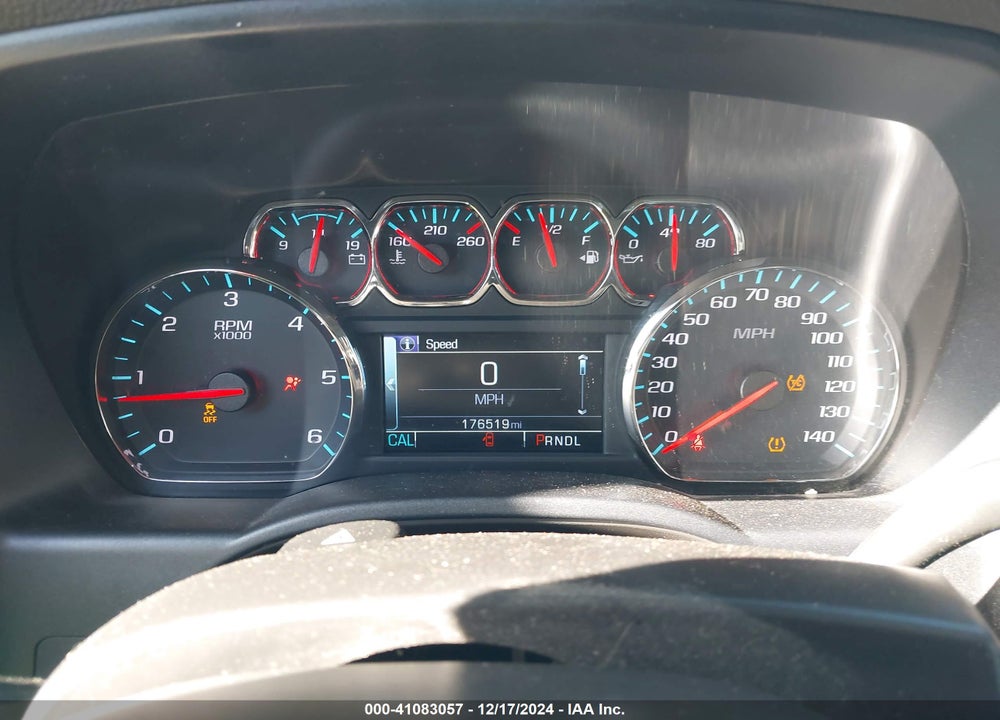 2018 CHEVROLET SILVERADO VIN: 3GCUKREC0JG609895