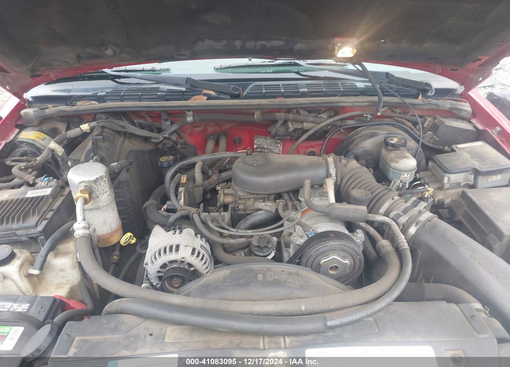 1998 CHEVROLET S-10 LS FLEETSIDE VIN: 1GCCS19X8W8191724