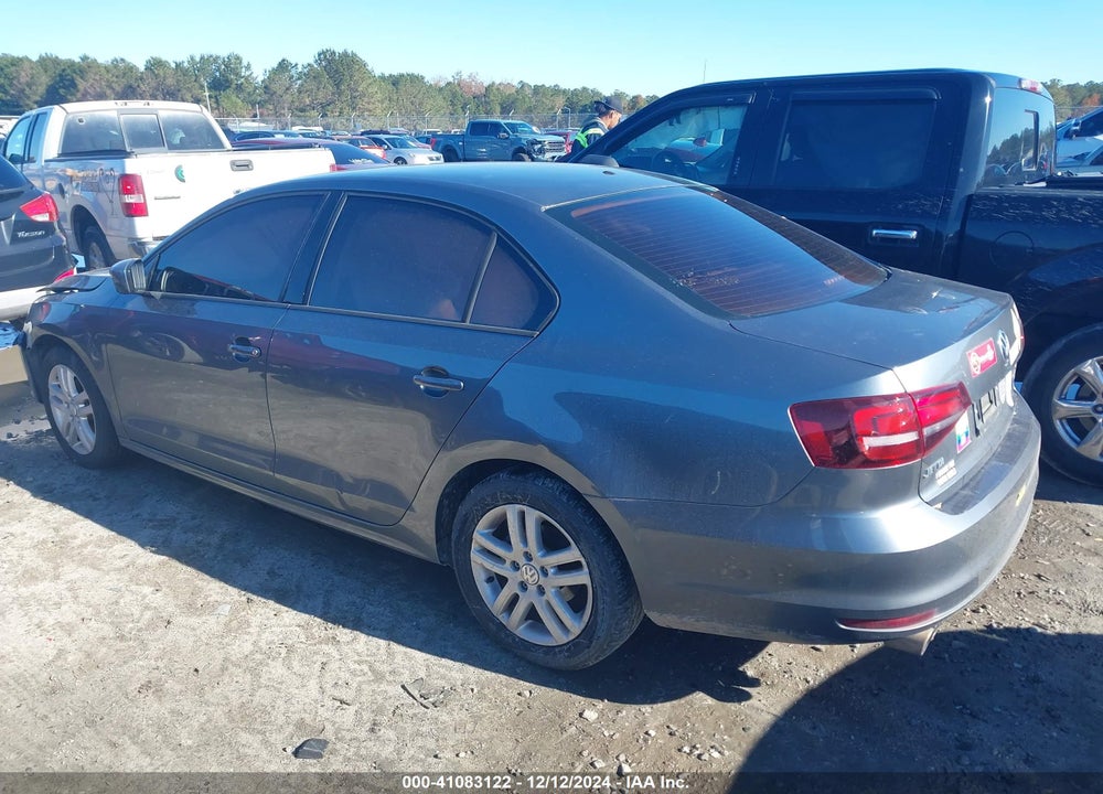 2018 VOLKSWAGEN JETTA VIN: 3VW2B7AJ8JM222798
