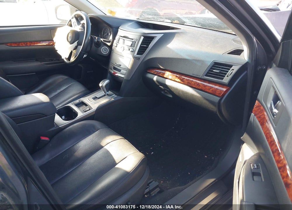 2011 SUBARU OUTBACK 2.5I LIMITED VIN: 4S4BRCKC0B3376184